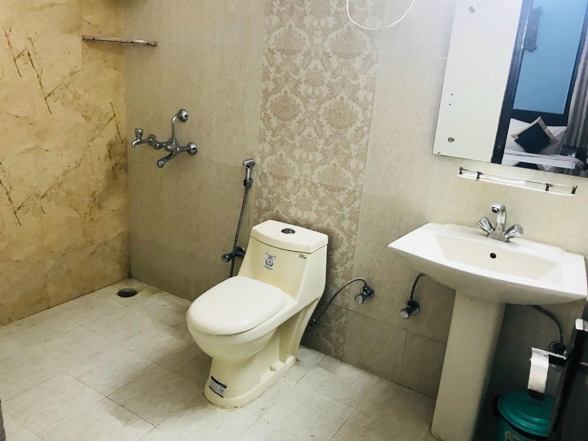 The Abodes House Hotel Greater Noida Exterior photo